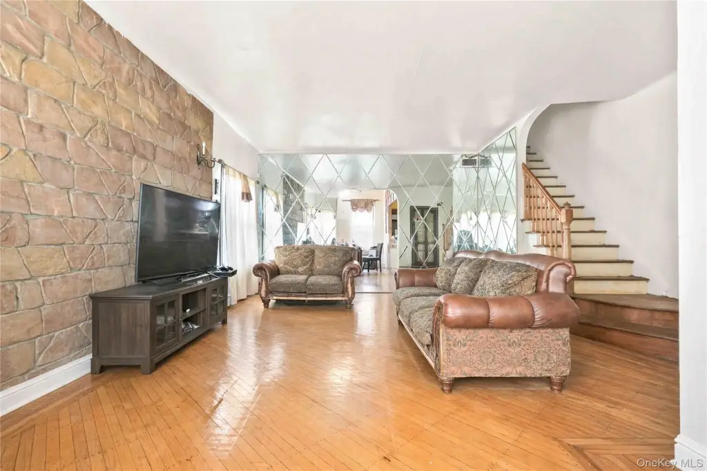 Picture 3