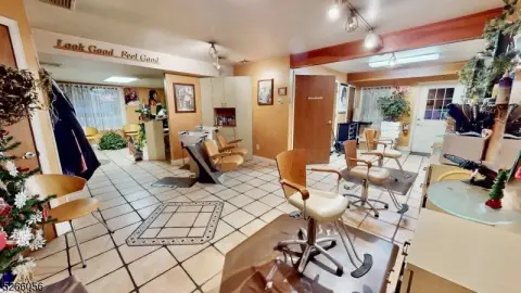 Retail Space in Sussex Boro