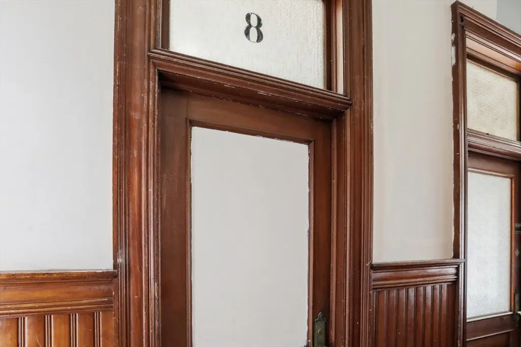 Picture 10