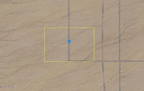 Expansive Vacant Land in Yucca