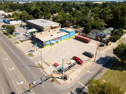 Oklahoma City Retail Freestanding Building