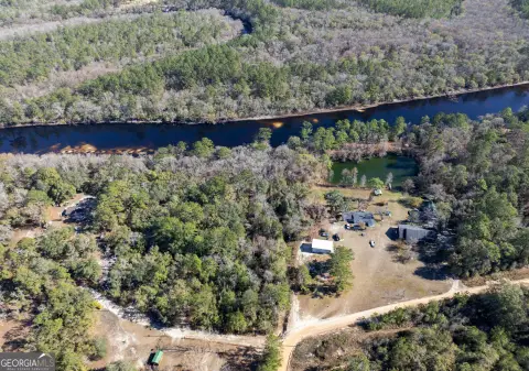 Riverfront Lot in Nahunta, Georgia