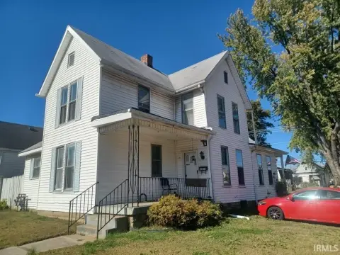 Evansville Duplex on Corner Lot