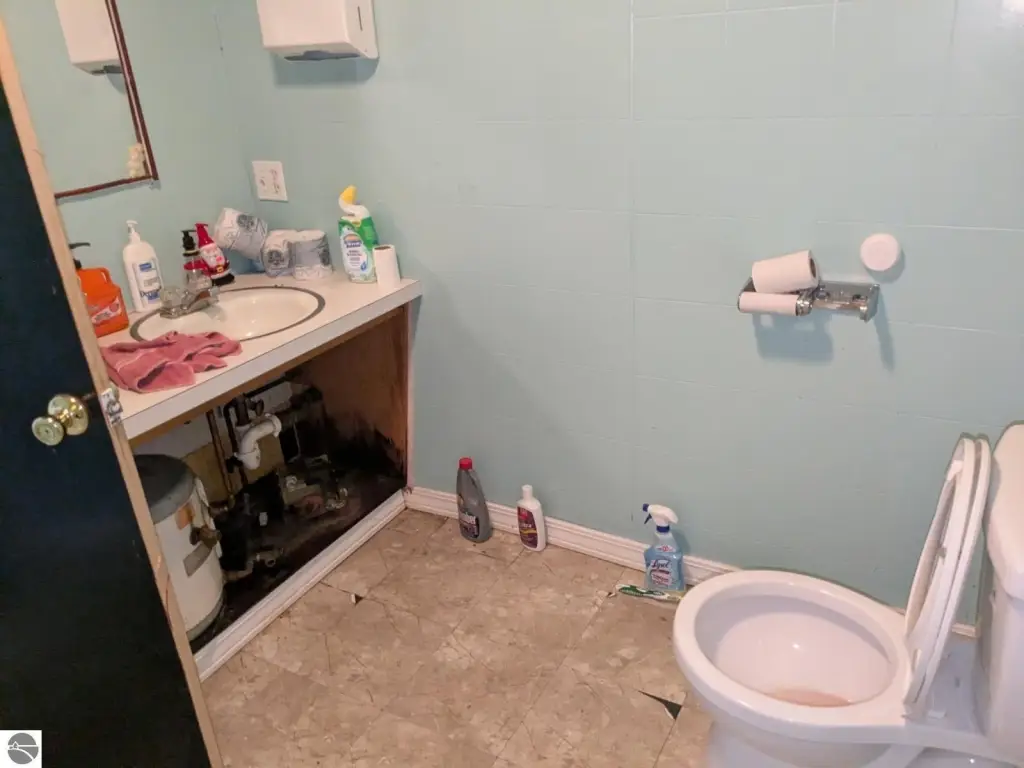 Picture 10