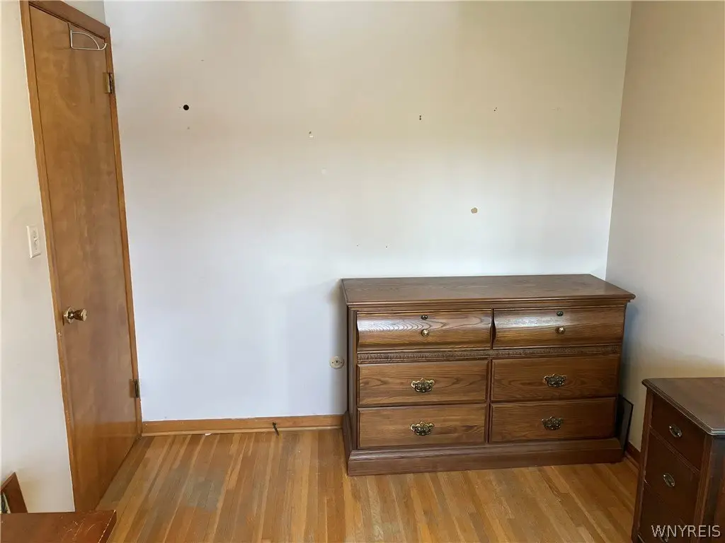 Picture 12