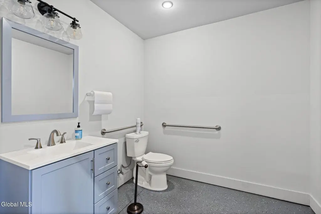 Picture 11