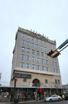 Downtown Ocean City Second-Floor Office