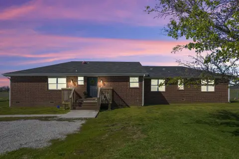 Bluejacket Ranch with Pasture Views