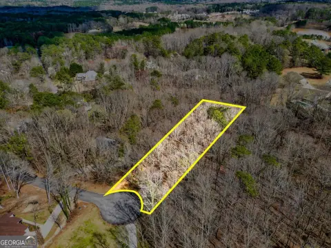 Residential Land in Fayetteville, GA