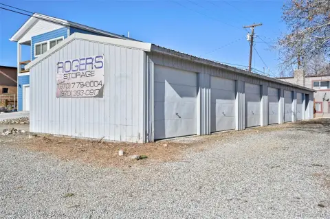 21-Unit Self Storage Facility