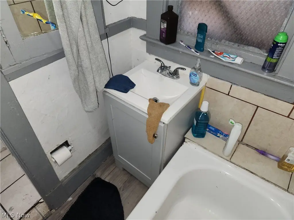 Picture 30