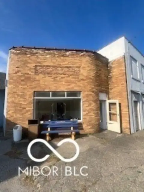 Hillsboro Retail Investment Opportunity