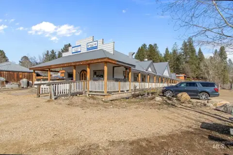 Idaho City Commercial Business Complex