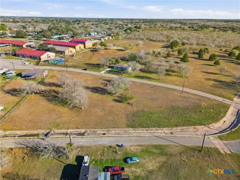 Commercial Lot in Yoakum, TX