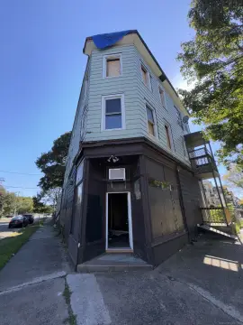 Four-Unit Multifamily Property in New Haven