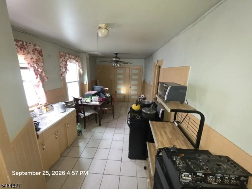 Picture 25