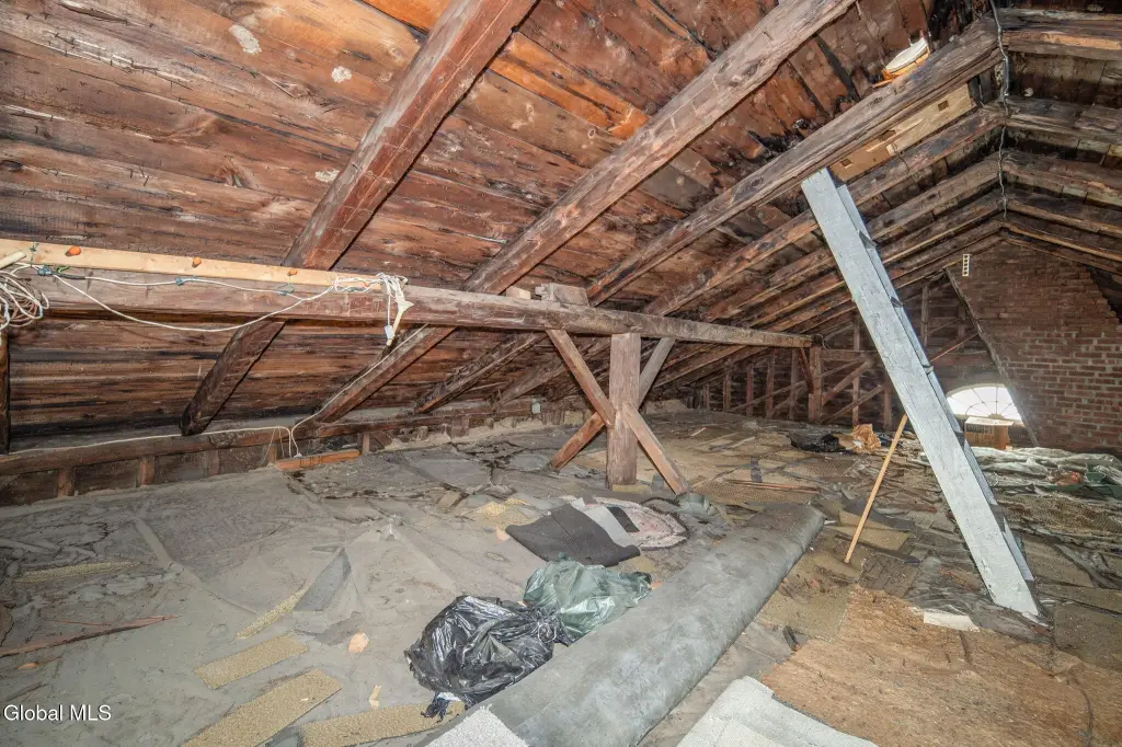 Picture 60