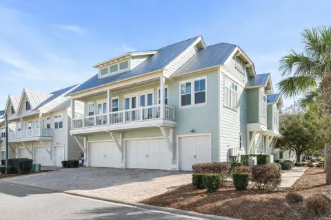 Furnished Short-Term Rental Residence