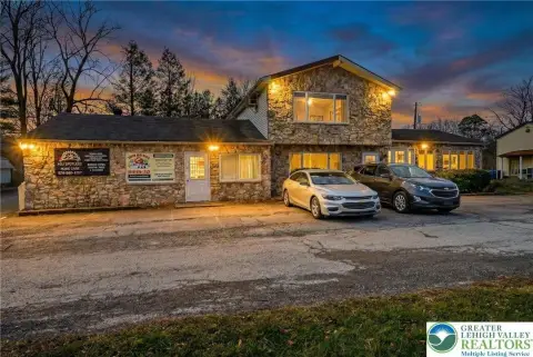 Mixed-Use Property on Route 209