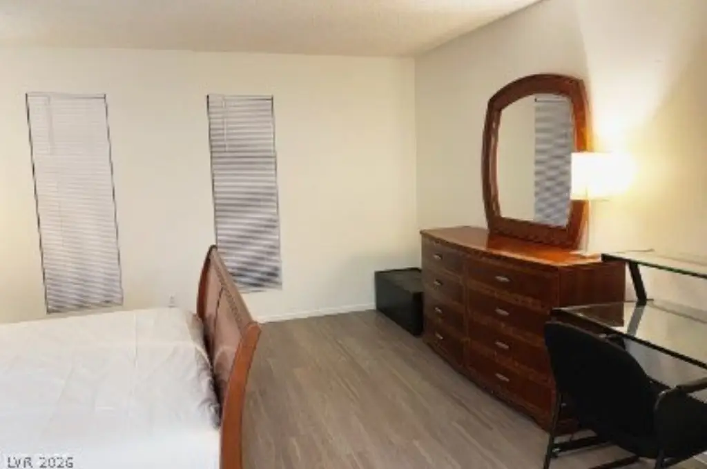 Picture 25