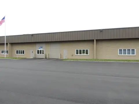 Heated Warehouse with Drive-In Door