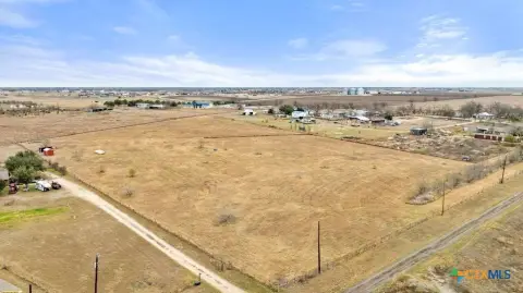 8.44 Acres in Coupland, TX