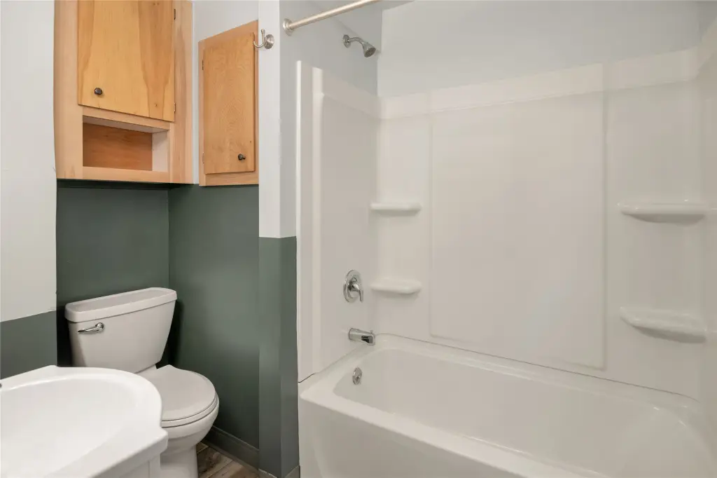 Picture 9