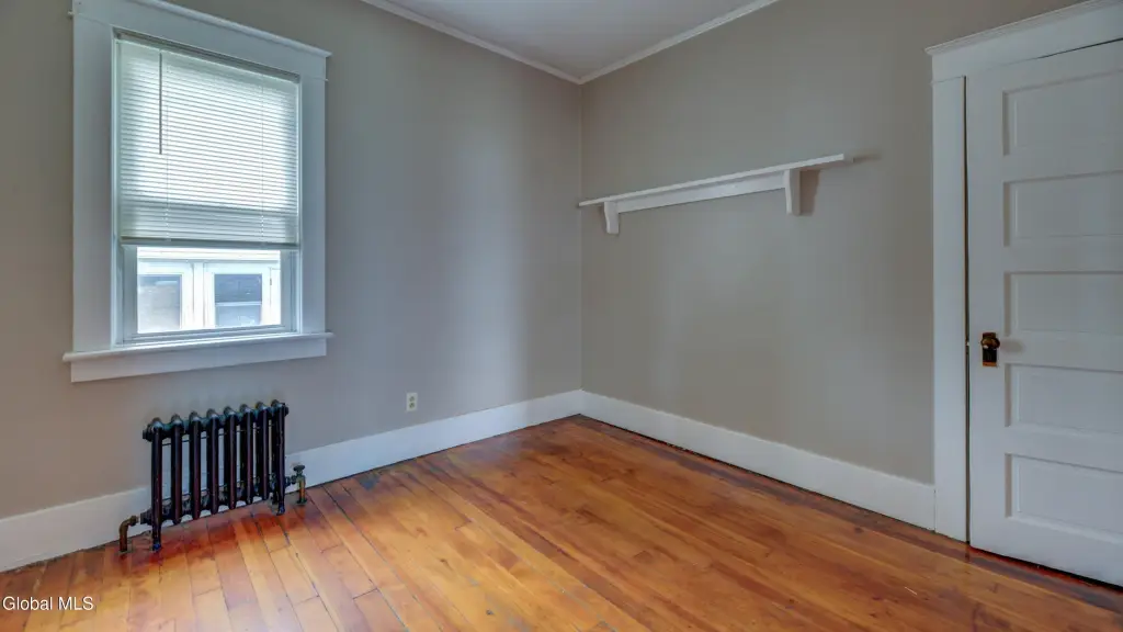 Picture 38