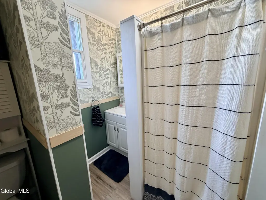 Picture 19