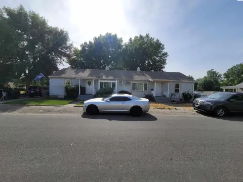 Richland Duplex with Basement