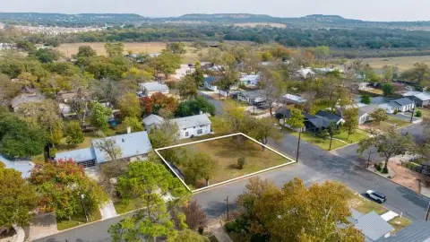 Fredericksburg Vacant Lot Opportunity