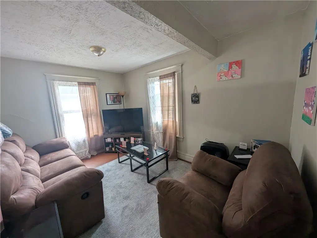 Picture 5