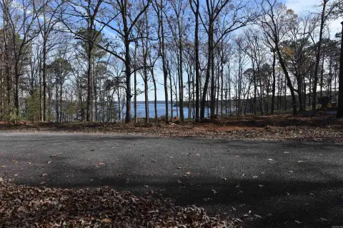 Lakeview Lot in Fairfield Bay