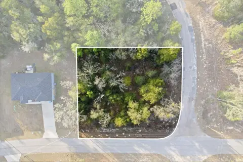 Vacant Land Near Amenities