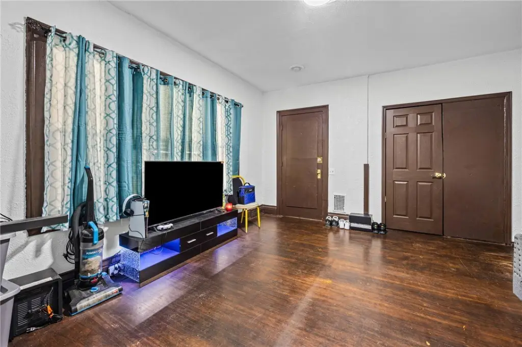 Picture 6