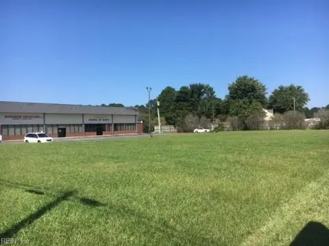 Commercial Land on Windsor Boulevard