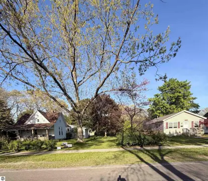 Traverse City Buildable Vacant Land