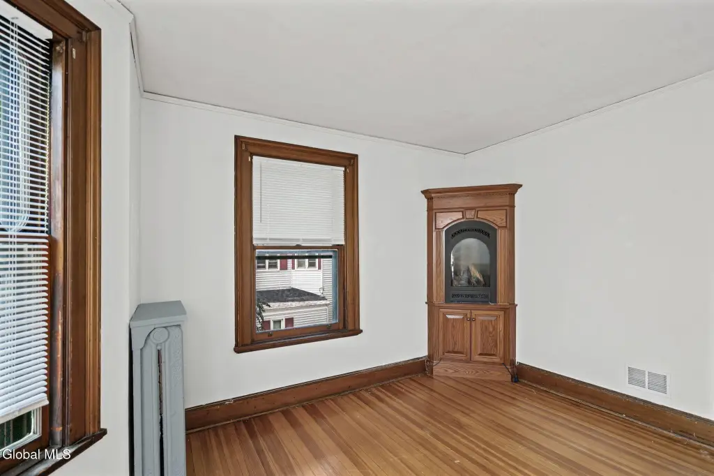 Picture 16