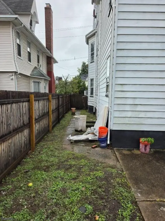 Picture 36