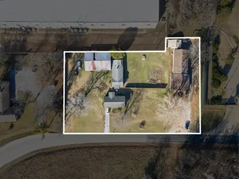 Commercial Land Near Walmart Facilities