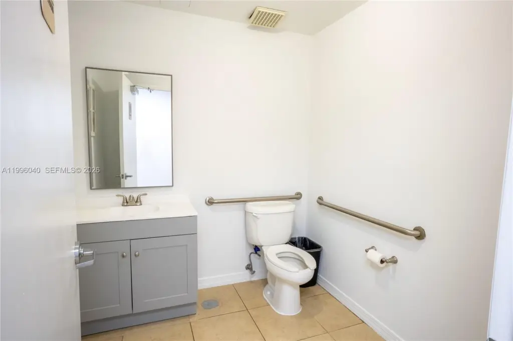 Picture 37