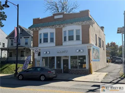Retail Space with Full Basement