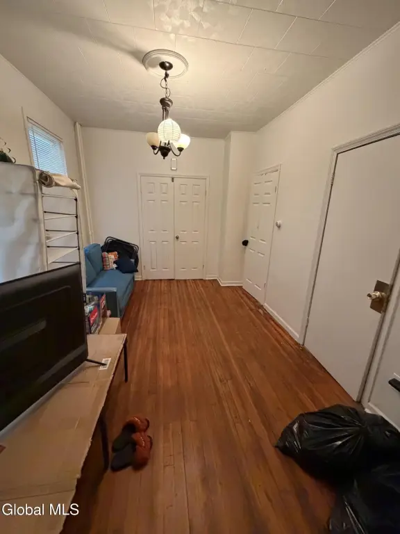 Picture 18