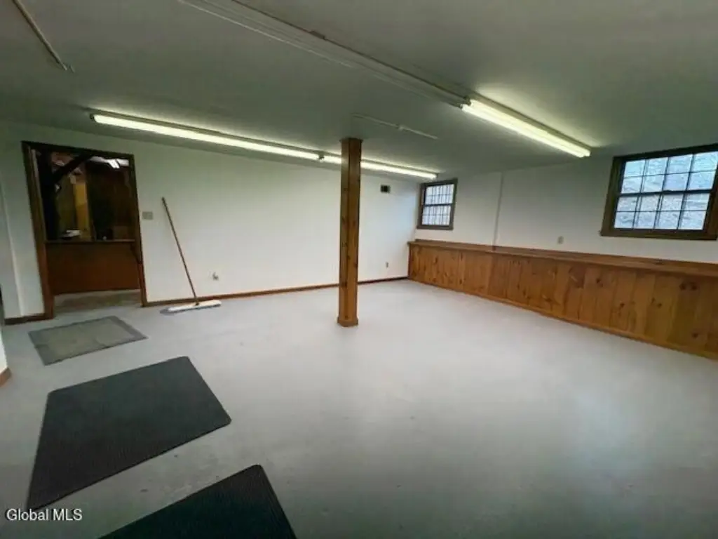Picture 4