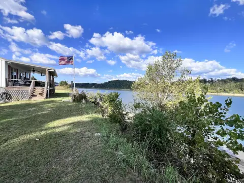Riverfront Lot with Spectacular Views