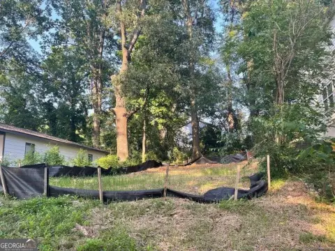 Buildable Lot in Atlanta Neighborhood