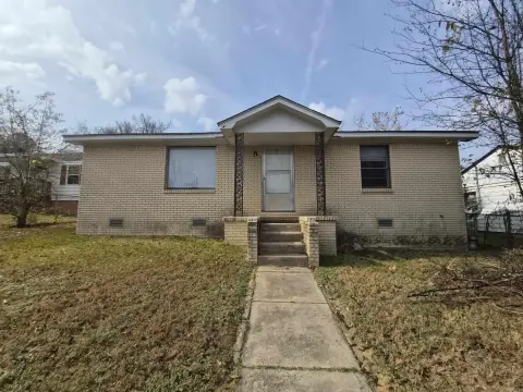 Two Homes on One Parcel