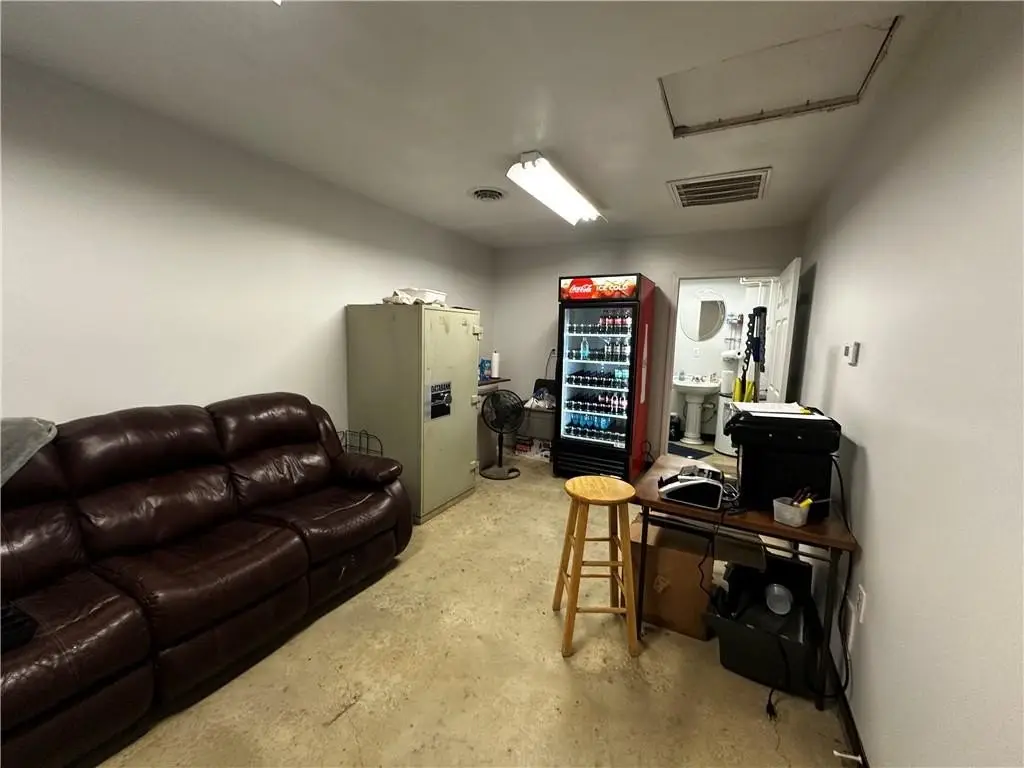 Picture 25