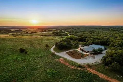 Turn-Key Ranch Retreat Near Saint Jo