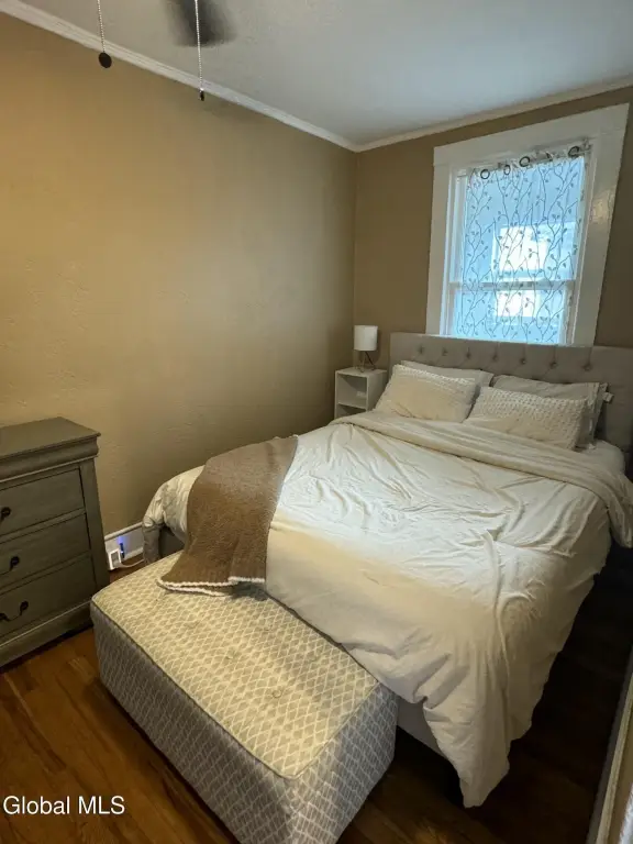 Picture 10